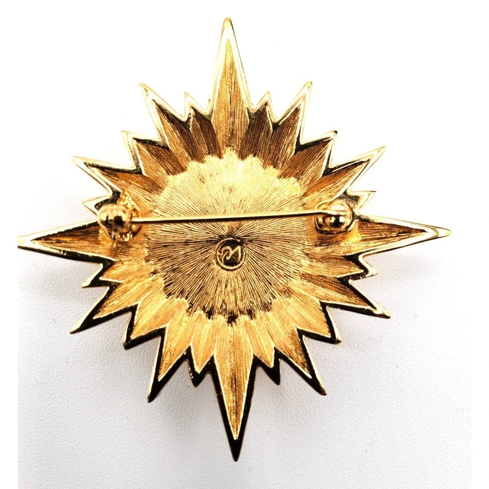 Vintage Swarovski Crystal Star Burst Brooch Pin Gold Tone
